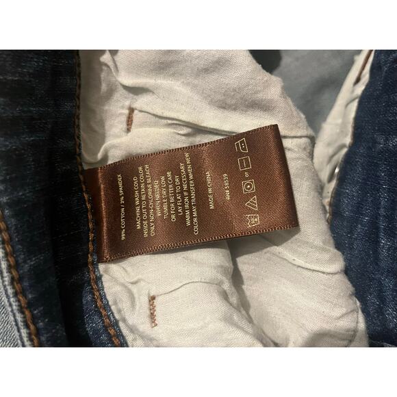 KUT from the Kloth Kat High Rise Distressed Denim Shorts Women’s 10 - Picture 3 of 7